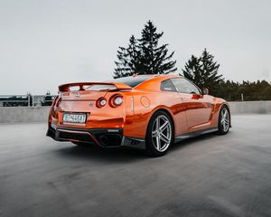 Превью обои nissan gtr, nissan, спорткар, автомобиль, вид сбоку, спойлер