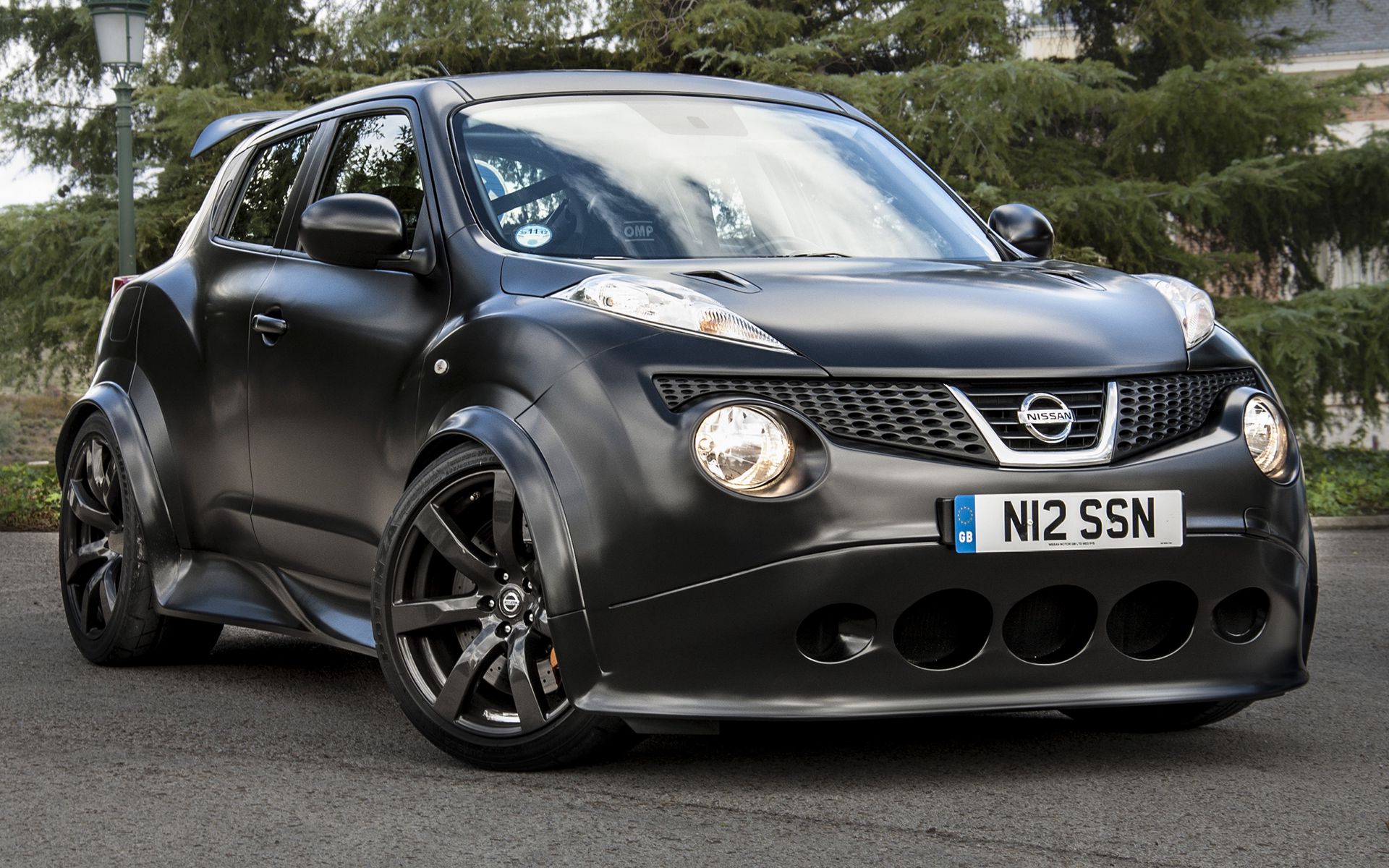 Nissan Juke черный обои