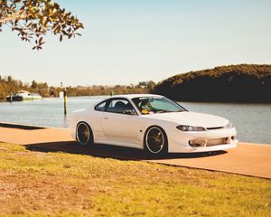 Превью обои nissan silvia, s15, ниссан, тюнинг, купе, набережная