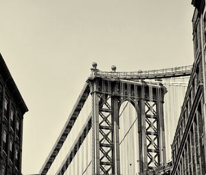 Превью обои нью-йорк, мост, небо, чб
