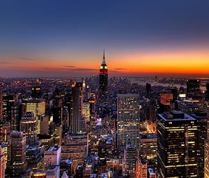 Превью обои нью-йорк, ночь, небоскребы, вид сверху