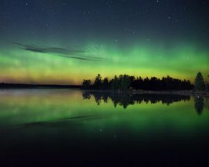 Превью обои ночь, зеленый, звездное небо, река