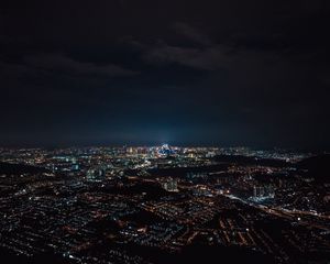Превью обои ночной город, мегаполис, здания, огни, свечение