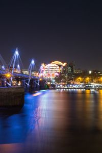 Превью обои ночной город, мост, река, архитектура, огни, отражение