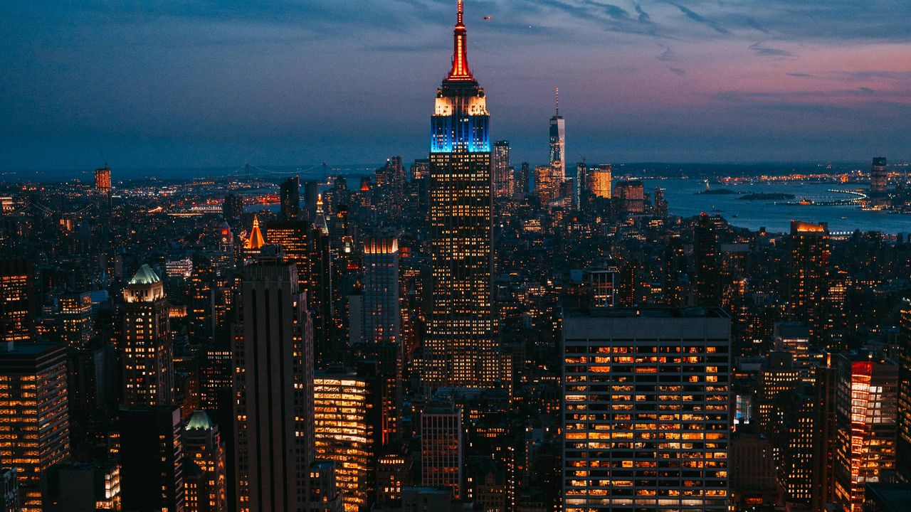 Обои ночной город, огни города, небоскреб, нью-йорк, мегаполис, вид сверху, сша