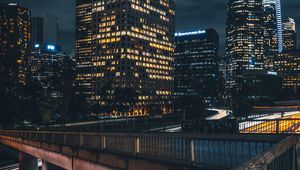 Превью обои ночной город, огни города, здание, архитектура