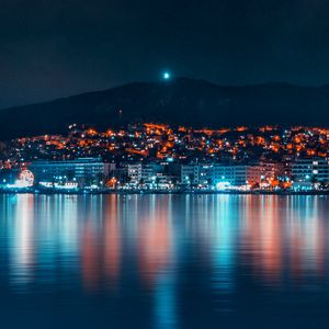 Превью обои ночной город, панорама, побережье, ночь, отражение
