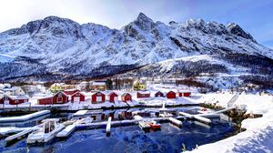 Превью обои норвегия, горы, здания, залив, зима, снег