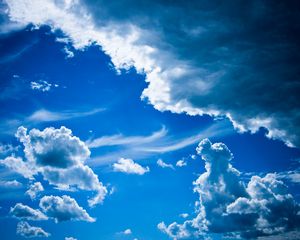 Превью обои облака, небо, голубое, легкость, объем, узоры, воздушные массы