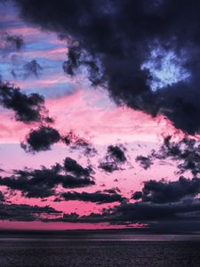 Превью обои облака, небо, море, горизонт, темный, сумерки