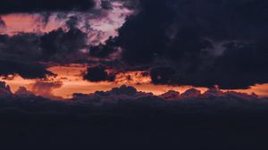 Превью обои облака, небо, сумерки, темный