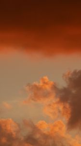 Превью обои облака, небо, закат, красивый, оранжевый