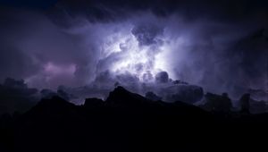 Превью обои облака, ночь, молния, пасмурно, темный, мрачный