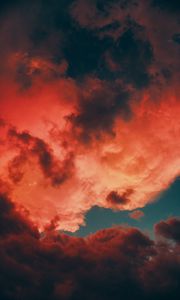 Превью обои облака, темный, красный, небо, сумерки