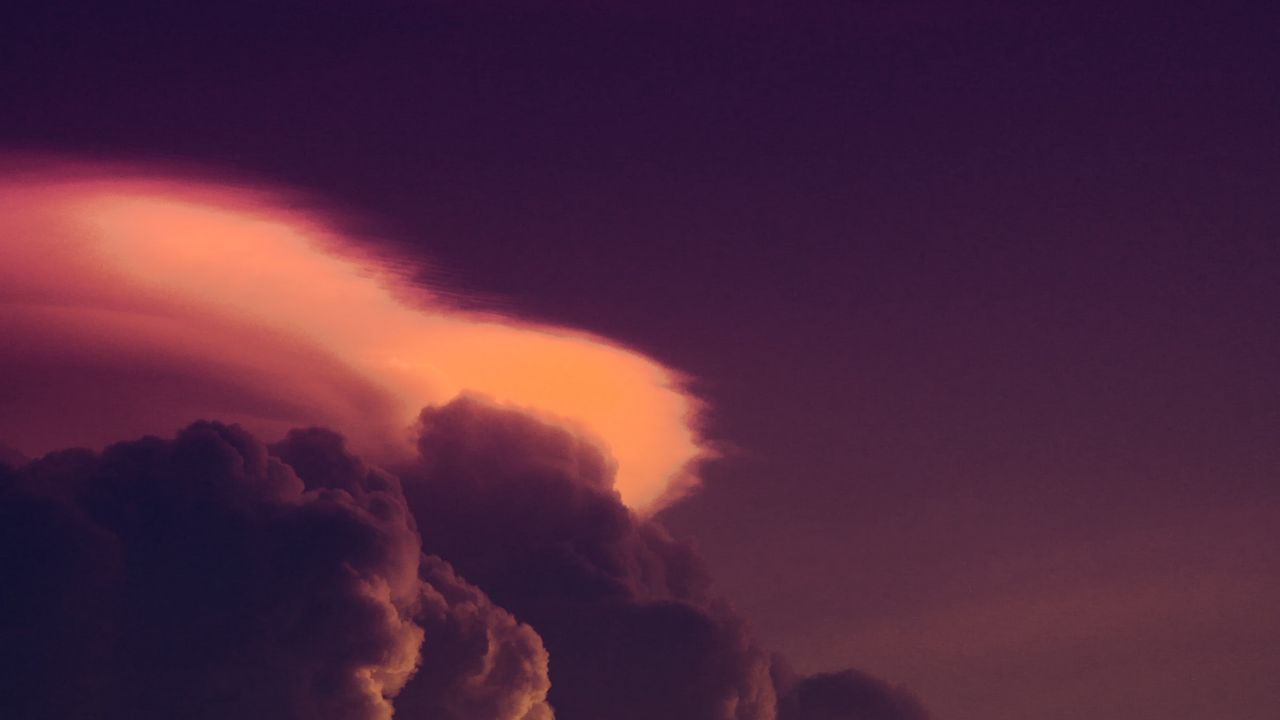 Обои облака, закат, небо, фиолетовый