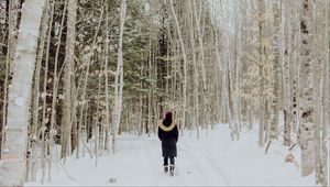 Превью обои одиночество, лес, снег, зима, sad