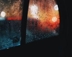 Превью обои окно, дождь, капли, автомобиль, стекло, блики