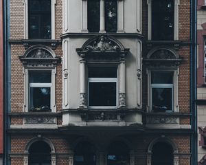 Превью обои окно, фасад, здание, архитектура