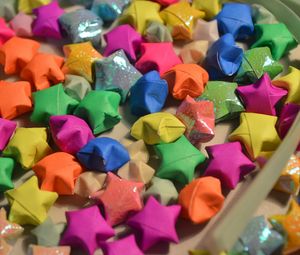Превью обои оригами, звезды, цветная бумага