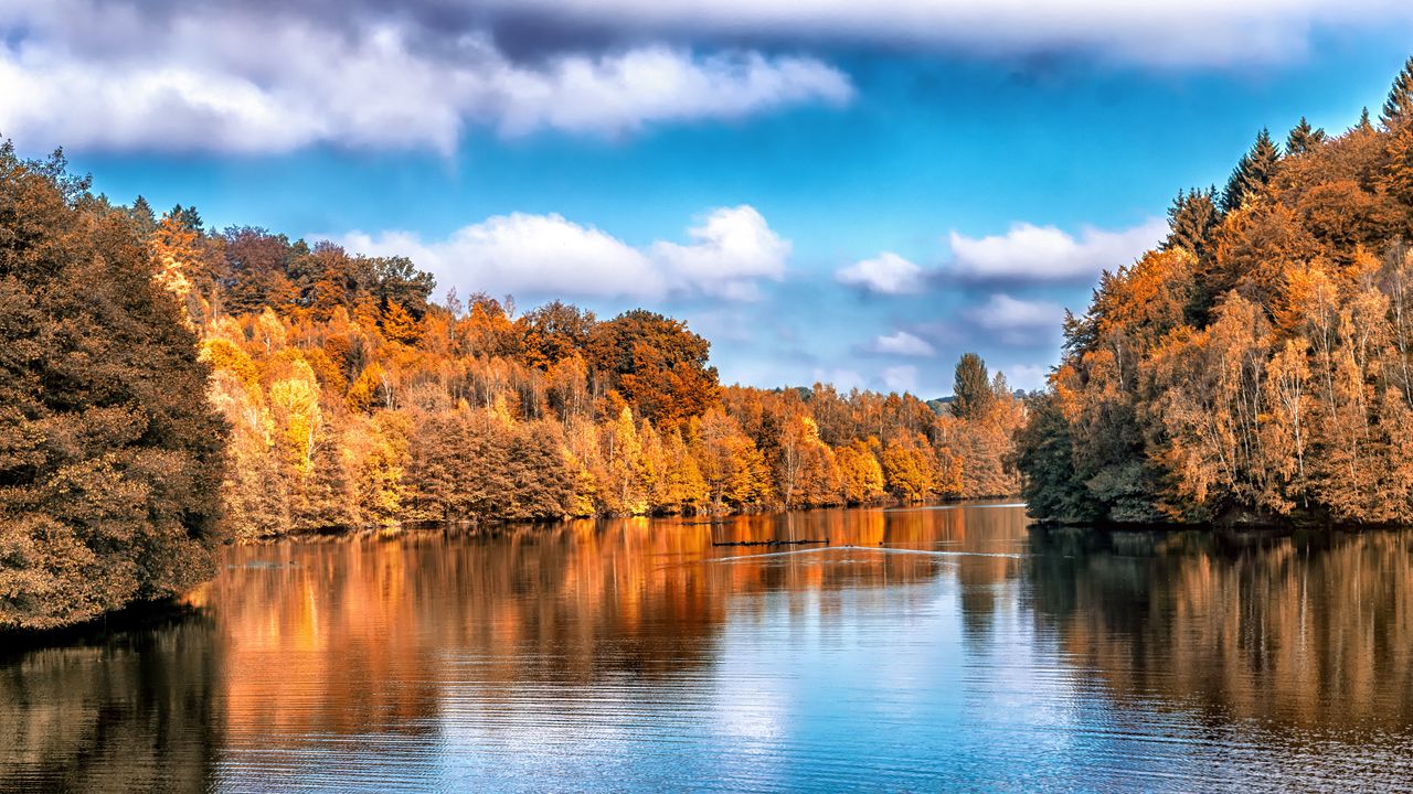 Обои осень, озеро, деревья, отражения