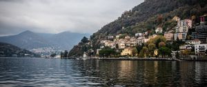 Превью обои остров, город, берег, здания, вода
