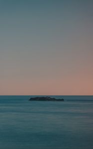 Превью обои остров, море, горизонт, закат