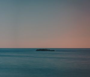Превью обои остров, море, горизонт, закат