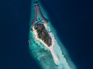 Превью обои остров, тропики, море, вид сверху