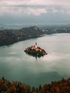 Превью обои остров, замок, горизонт, озеро