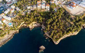 Превью обои остров, здания, море, вид сверху