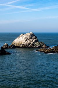 Превью обои острова, скалы, море, камни, вода, горизонт, природа