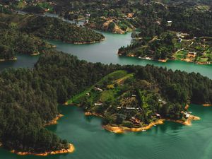 Превью обои острова, вода, вид сверху, здания, лес, побережье