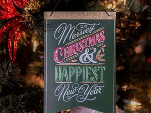 Превью обои открытка, рождество, новый год, украшение, елка