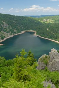 Превью обои озеро, деревья, горы, облака, пейзаж