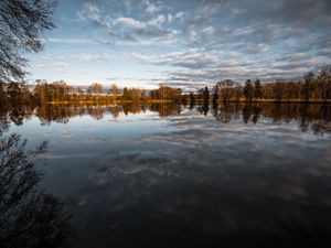 Превью обои озеро, деревья, небо, отражение, природа