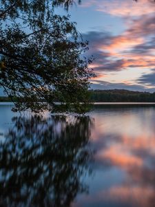 Превью обои озеро, деревья, вода, облака, отражение