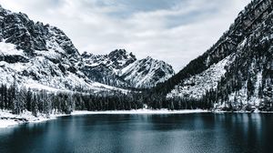 Превью обои озеро, гора, снег, вода, зима, пейзаж