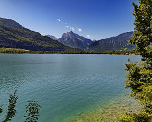 Превью обои озеро, горы, лес, вода, лето, пейзаж