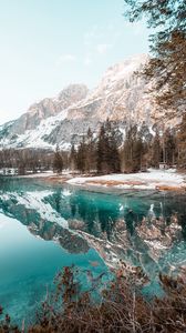 Превью обои озеро, горы, лес, ель, пейзаж