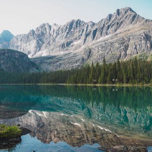 Превью обои озеро, горы, лес, отражение, вода, пейзаж