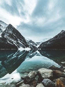 Превью обои озеро, горы, вода, отражение, пейзаж