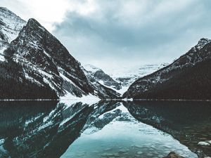 Превью обои озеро, горы, вода, отражение, пейзаж