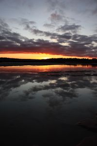 Превью обои озеро, холмы, облака, закат
