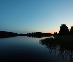 Превью обои озеро, лес, закат, природа, отражение, вода, пейзаж