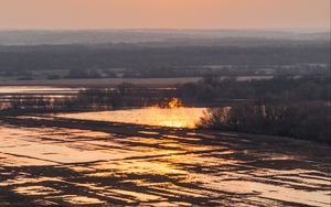 Превью обои озеро, вода, деревья, облака, природа