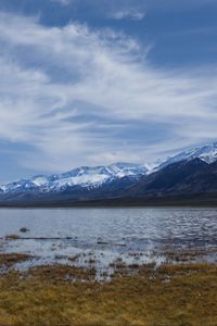 Превью обои озеро, вода, горы, облака, небо, пейзаж