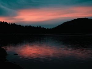 Превью обои озеро, закат, горизонт, вечер, деревья