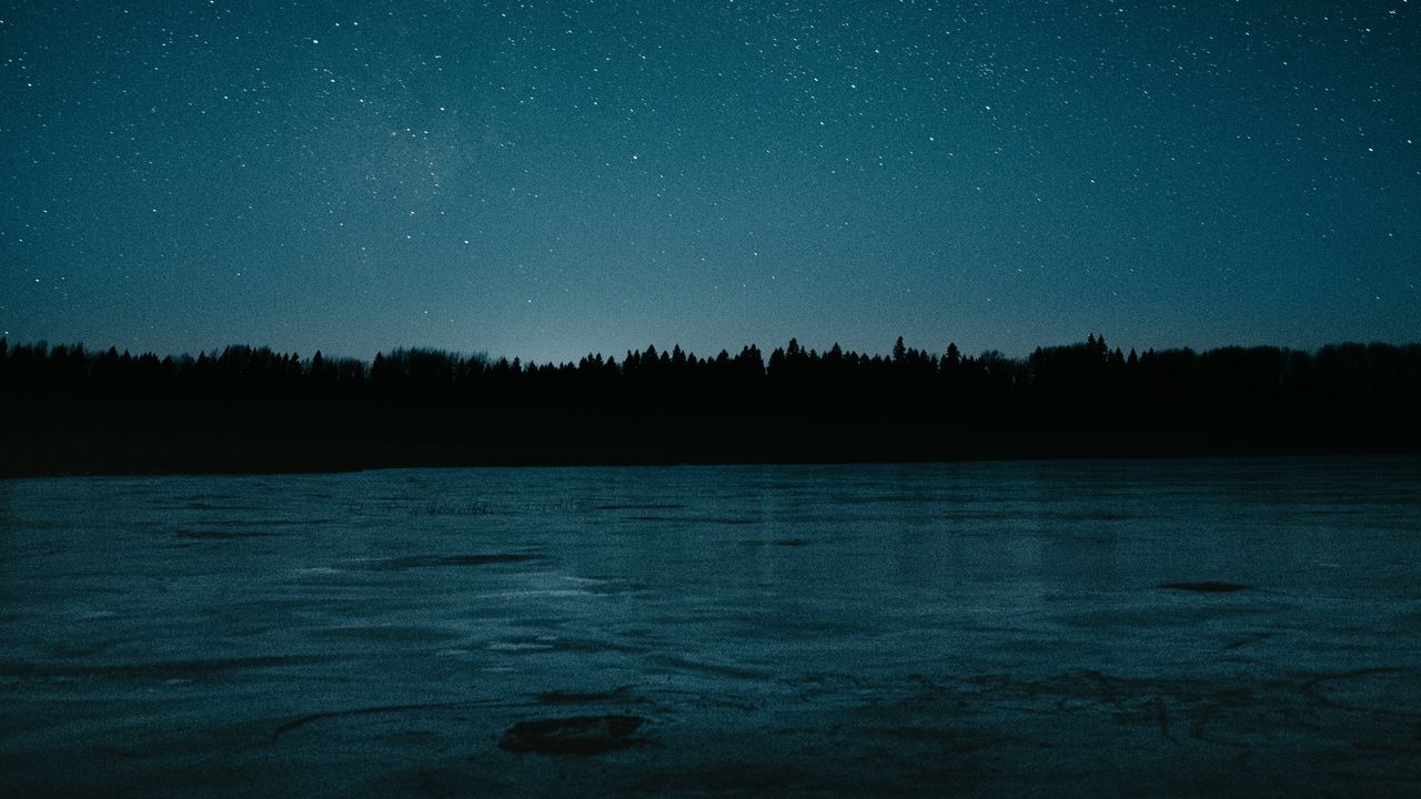 Обои озеро, звездное небо, ночь, темный