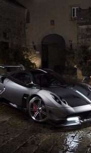 Превью обои pagani, huayra, вид сбоку