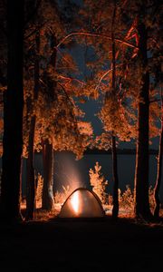 Превью обои палатка, костер, кемпинг, ночь, природа